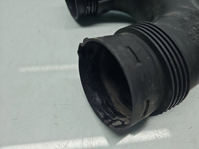 Tub admisie aer AUDI A3 (8P1) [Fabr 2003-2012] 1K0129618AT 1.9 TDI BLS 77KW / 105CP