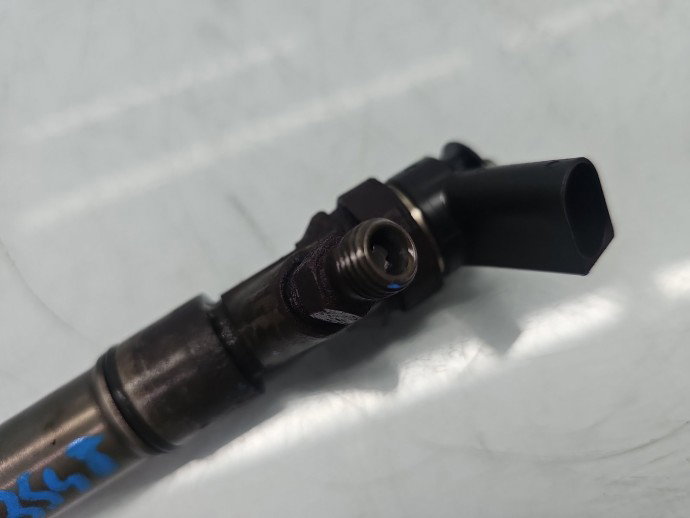 Injector Bmw 5 (E60) [Fabr 2004-2010] 7793836 2.0 M47D20 120KW / 163CP