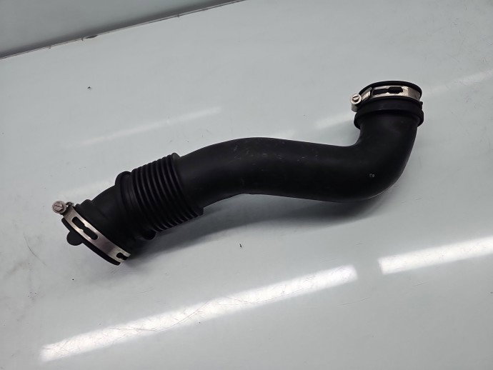 Tub admisie aer Ford Focus 3 [Fabr 2010-2018] C1B1-9C623-AC 1.0 Benz SFJA 74KW / 101CP
