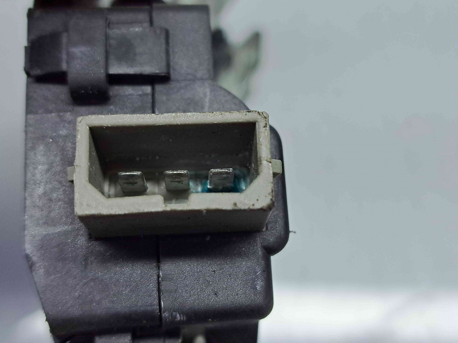 Broasca capota spate Volkswagen Eos (1F7, 1F8) [Fabr 2006-2015] 4F0827505D - imagine 4