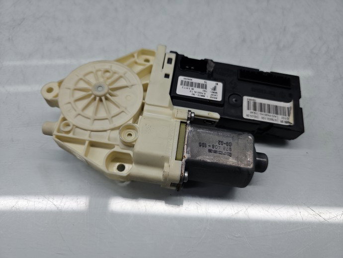 Motoras geam dreapta fata Renault Laguna 3 [Fabr 2007-prezent] Hatchback 807300002R