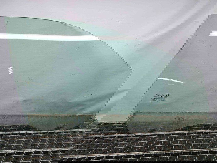 Geam usa dreapta fata Ford Focus 2 (DA) [Fabr 2004-2012] OEM