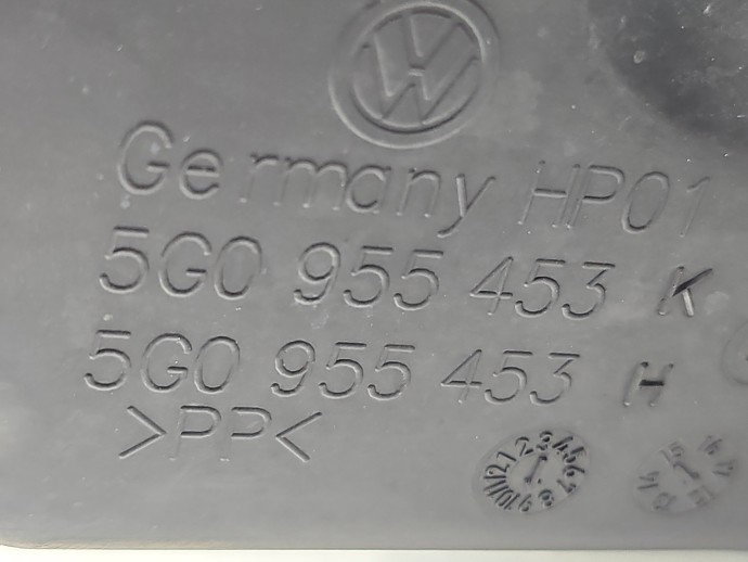 Vas lichid parbriz Volkswagen Golf 7 (5G) [Fabr 2014-prezent] 5G0955453K