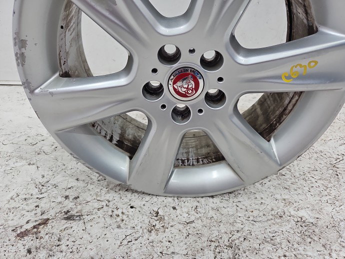 Janta aliaj Jaguar XE (X760) [Fabr 2016-2025] Sedan GX73-1007-DA