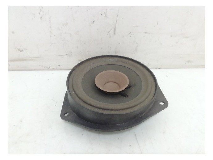 Boxa stanga spate Opel Zafira B 1.8 benz 90379280 2006-2011