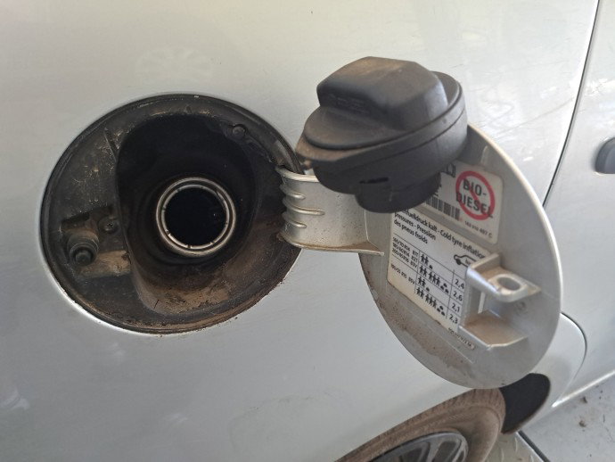 Capac rezervor Volkswagen Polo (9N) [Fabr 2001-2008] Hatchback OEM