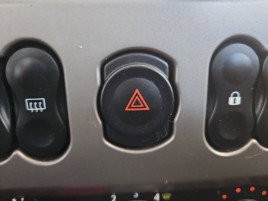 Buton avarii Dacia Sandero [Fabr 2008-2012] OEM