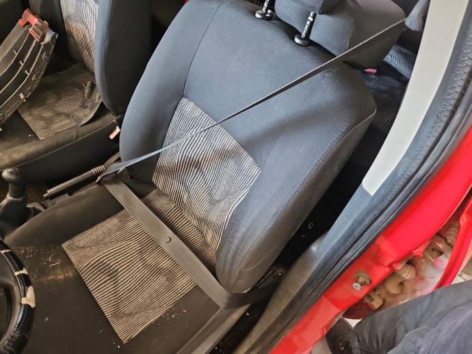 Centura stanga fata Dacia Sandero [Fabr 2008-2012] OEM