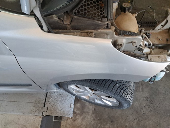 Aripa dreapta fata PEUGEOT 207 (WA) [Fabr 2006-2012] AF vehicul cu utilizare multipla EZR