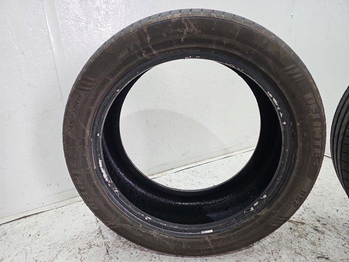 Set 2 anvelope vara Volkswagen Passat B6 (3C2) [Fabr 2005-2010] Sedan OEM