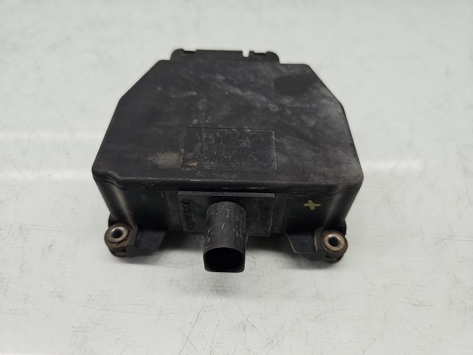 Distribuitor vacuum Volkswagen Touran (1T1, 1T2) [Fabr 2003-2010] 6Q0906625 2.0 TDI BKD 103KW / 140CP