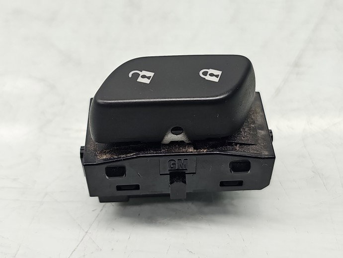 Buton blocare usi Opel Insignia A [Fabr 2008-2016] 22899704