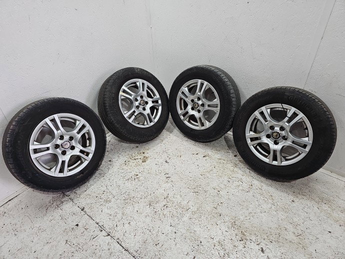 Set jante cu anvelope Seat Ibiza 5 ST (6J8) [Fabr 2010-2017] Break OEM