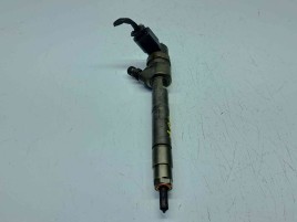 Injector Mercedes Clasa CLK (C209) [Fabr 2002-2009] A6460700787 2.2 CDI 646966 110KW / 150CP 2.2 CDI 646966 110KW / 150CP