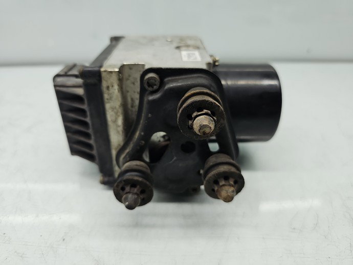 Pompa ABS Volkswagen Passat B6 Variant (3C5) [Fabr 2005-2010] 3C0614095S 2.0 TDI BMP 103KW / 140CP