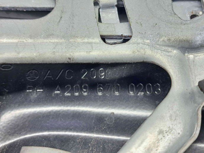 Macara electrica geam dreapta spate Mercedes Clasa CLK (C209) [Fabr 2002-2009] A2096700203A