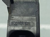 Distribuitor vacuum AUDI A3 (8P1) [Fabr 2003-2012] 6Q0906625 2.0 TDI BKD 103KW / 140CP