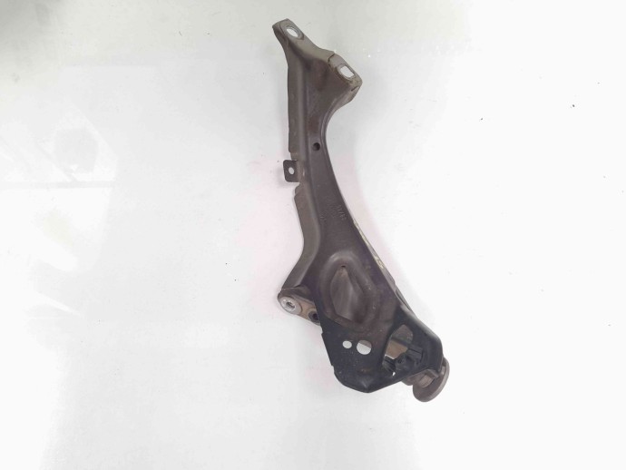 Suport aripa stanga fata 4G0821135A AUDI A6 (4G5, C7) [Fabr 2011-2017] 3.0 CTCC