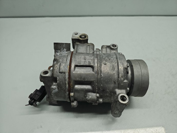 Compresor clima AUDI A7 Sportback (4GA) [Fabr 2011-2017] 4G0260805F 4.0 TFSI CEUC 309KW / 420CP