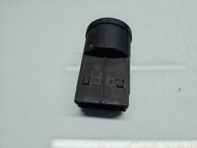 Bloc lumini Volkswagen Passat B5.5 (3B6) Variant [Fabr 2001-2005] 1C0941531