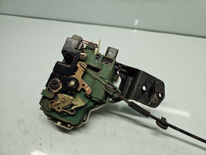 Broasca usa dreapta spate Volkswagen Passat B5.5 (3B6) Variant [Fabr 2001-2005] Break OEM