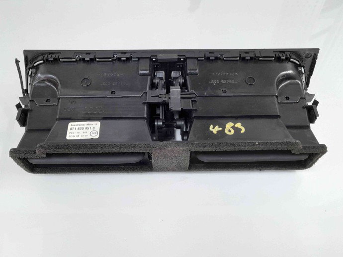 Grila aerisire centrala 8T1820951B Audi A4 (8K5, B8) [Fabr 2008-2015] 2.0 CAGB