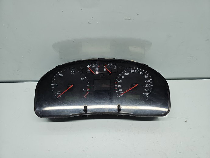 Ceas bord Volkswagen Passat B5 (3B2) [Fabr 1996-2000] 3B0920822A
