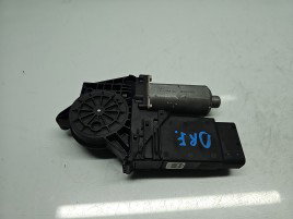 Motoras geam dreapta fata Volkswagen Passat B5 (3B2) [Fabr 1996-2000] Berlina 101434203