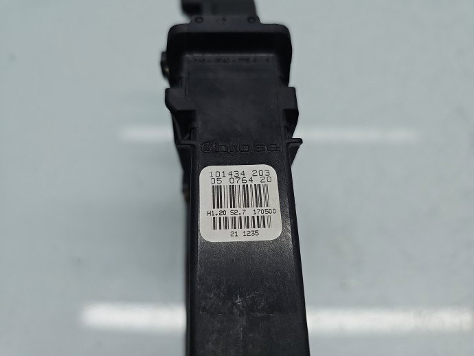 Motoras geam dreapta fata Volkswagen Passat B5 (3B2) [Fabr 1996-2000] Berlina 101434203