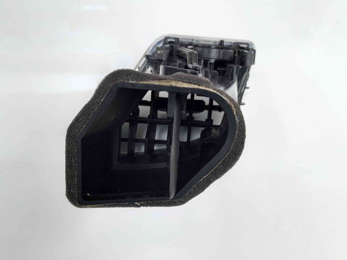 Grila aerisire dreapta 8T1820902B Audi A4 (8K5, B8) [Fabr 2008-2015] 2.0 CAGB