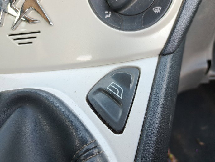 Buton geam dreapta fata Ford Ka (RU8) [Fabr 2008-2016] OEM