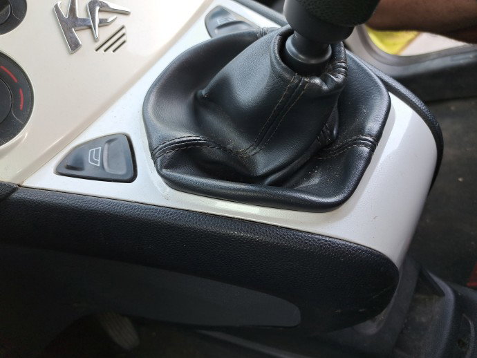 Ornament consola centrala Ford Ka (RU8) [Fabr 2008-2016] Hatchback OEM