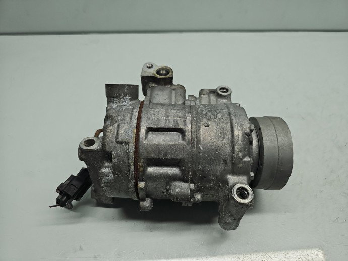 Compresor clima AUDI A6 (4G5, C7) [Fabr 2011-2017] 4G0260805F 4.0 TFSI CEUC 309KW / 420CP