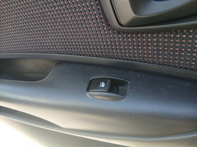 Buton geam stanga spate Hyundai Tucson (JM) [Fabr 2004-2010] OEM