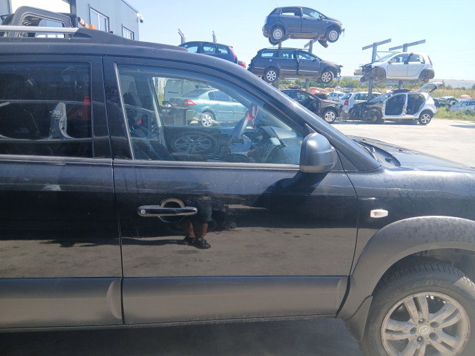 Usa dreapta fata Hyundai Tucson (JM) [Fabr 2004-2010] SUV NEGRU
