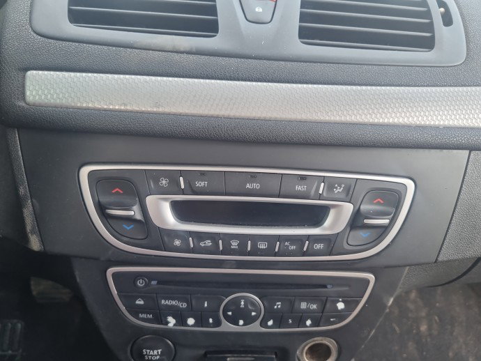 Panou comanda clima Renault Megane 3 [Fabr 2008-2015] OEM