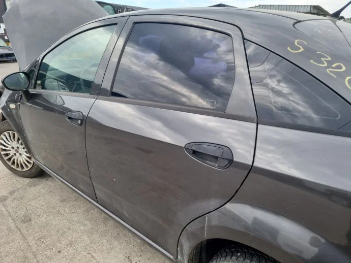 Usa stanga spate Fiat Linea (323) [Fabr 2007-2012] Berlina GRI