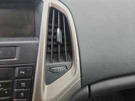 Grila aerisire centrala dreapta Opel Astra J [Fabr 2009-2015]