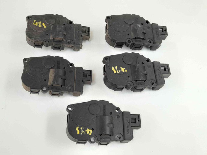 Motoras clapeta aeroterma bord K9749004 Audi A4 (8K2, B8) [Fabr 2008-2015] 2.0 CAGB
