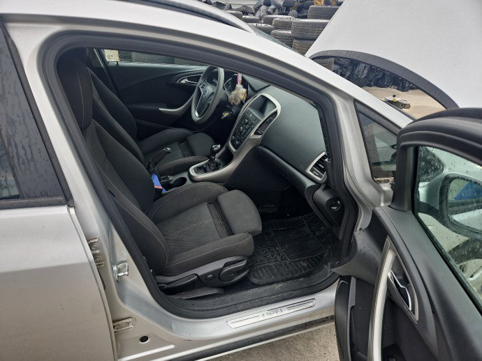 Cheder usa dreapta fata Opel Astra J [Fabr 2009-2015] Break