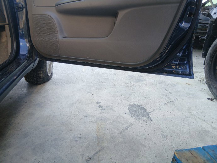 Usa dreapta fata Nissan Note 1 [Fabr 2006-2011] Hatchback ALBASTRU