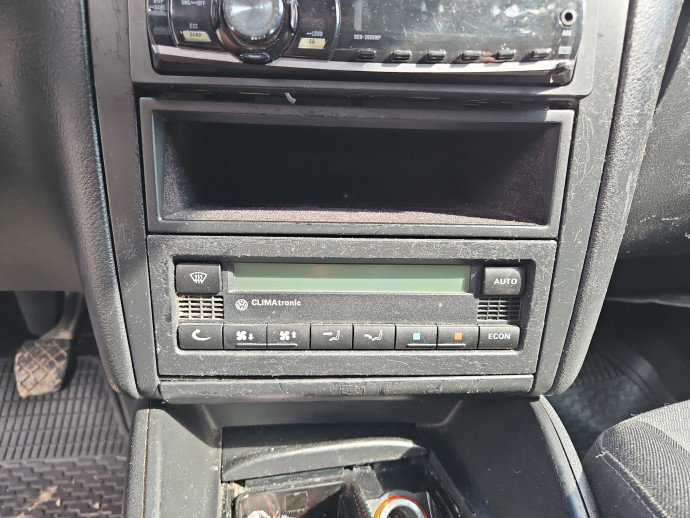 Panou comanda clima Volkswagen Golf 4 (1J1) [Fabr 1997-2004]