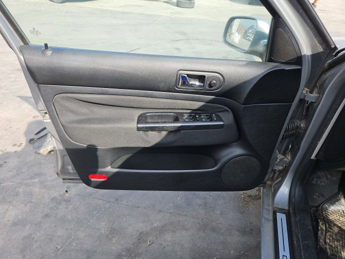 Motoras geam stanga fata Volkswagen Golf 4 (1J1) [Fabr 1997-2004] Break