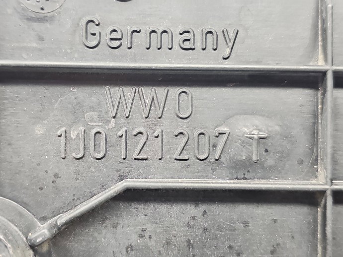 Electroventilator Volkswagen Golf 4 (1J1) [Fabr 1997-2004] 1J0121207T 1.6 Benz BCB 77KW / 105CP