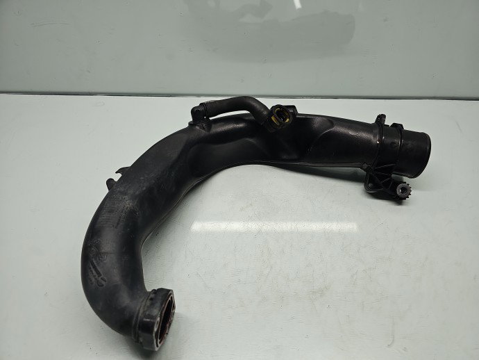Tub admisie aer Renault Megane 3 [Fabr 2008-2015] 8200645723 1.5 dCi K9K-R8 81KW / 110CP
