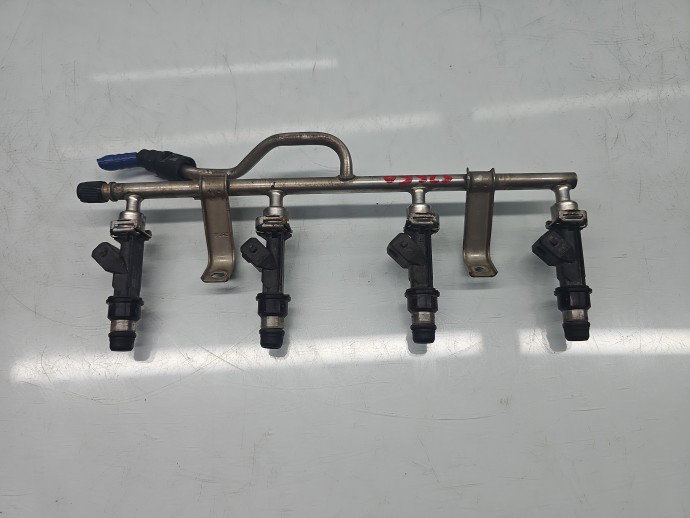 Rampa injectoare Opel Astra H [Fabr 2004-2009] OEM 1.6 Benz Z16XEP 77KW / 105CP