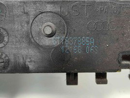 Maner usa stanga fata 8T1837885A Audi A4 (8K5, B8) [Fabr 2008-2015] 2.0 CAGB