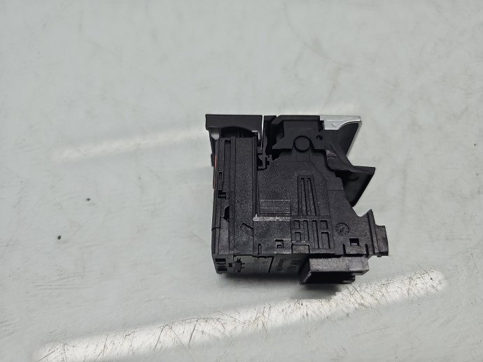 Buton frana de mana Volkswagen Tiguan II (AX1) [Fabr 2016-2024] 5NA927225B