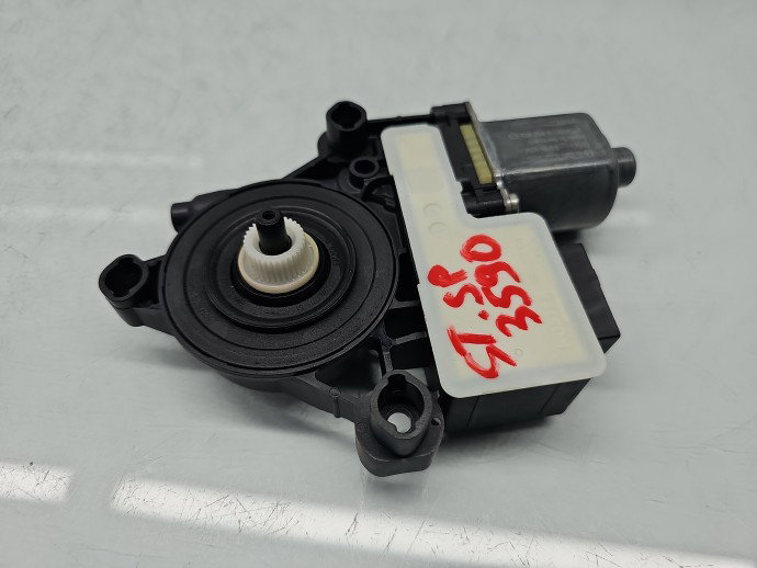 Motoras geam stanga spate Volkswagen Tiguan II (AX1) [Fabr 2016-2024] Break 5Q0959407E