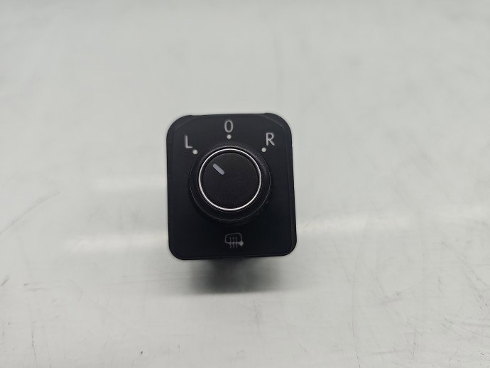 Buton reglaj oglinzi Volkswagen Tiguan II (AX1) [Fabr 2016-2024] 3G0959565A